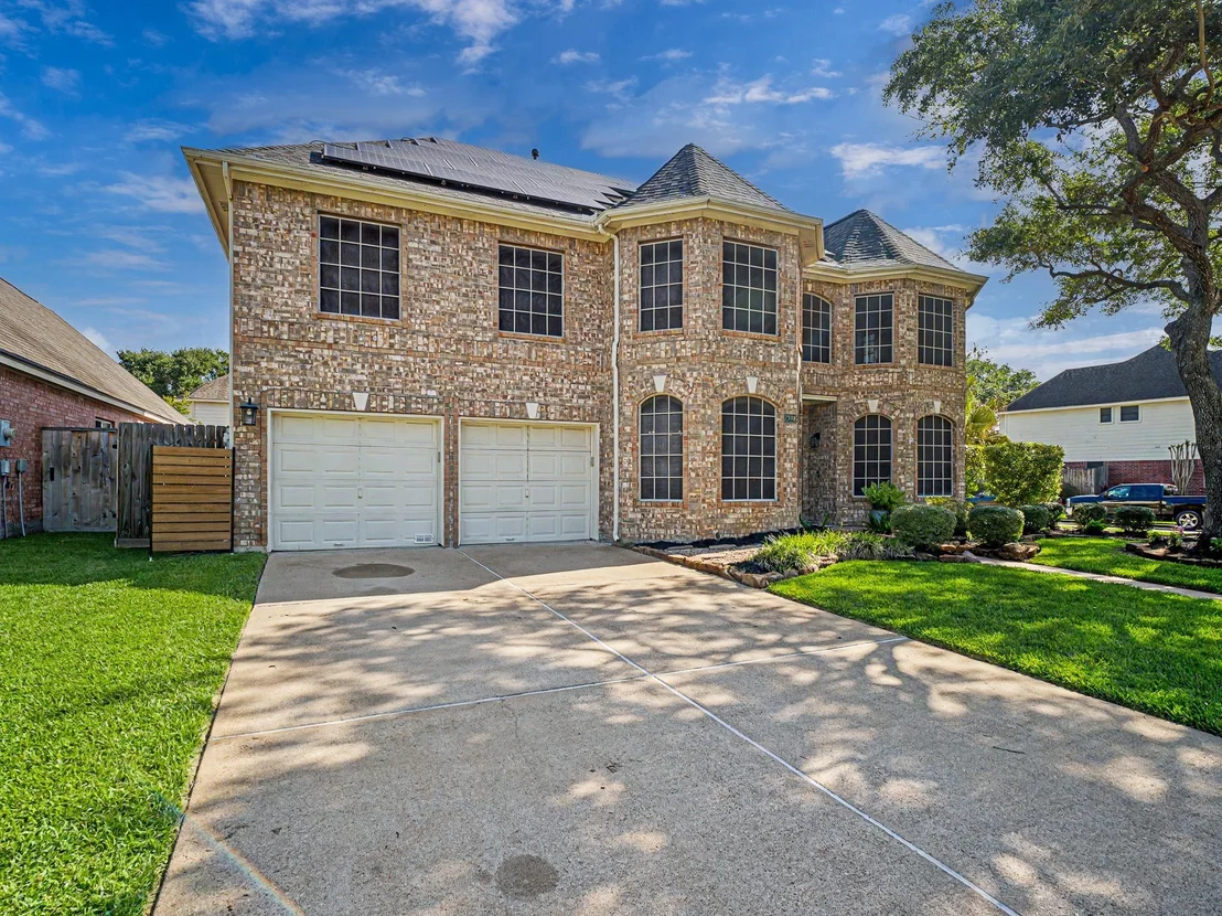 Photo of 23006 Heathercroft Drive