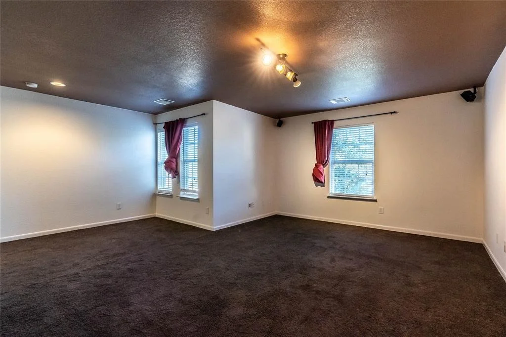 Photo of 21423 Flower Valley Circle