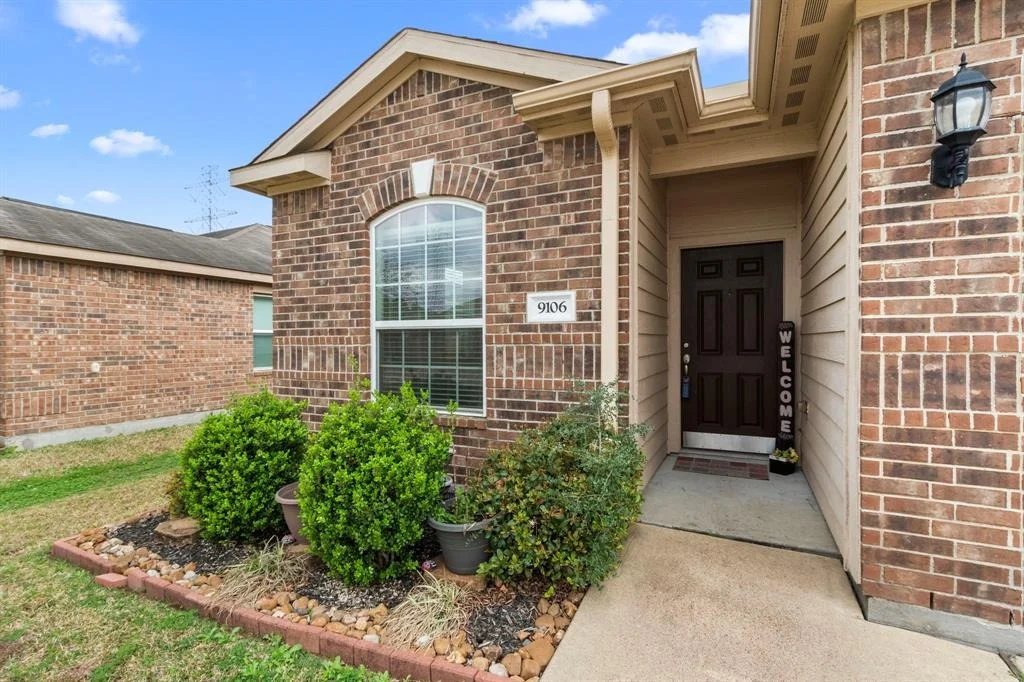 Photo of 9106 Stagewood Drive