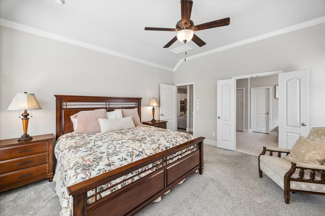 Photo of 15 Overland Heath Drive