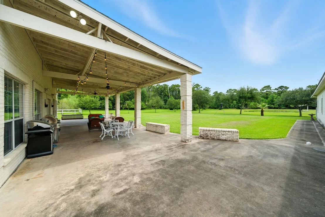 Photo of 15402 Long Road