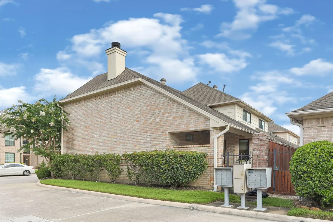 Photo of 1211 Ridgewood Place