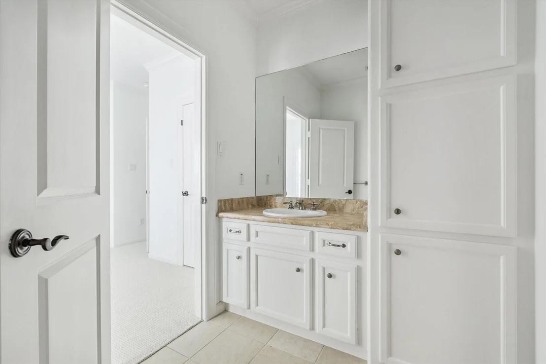 Photo of 6106 Fordham Street