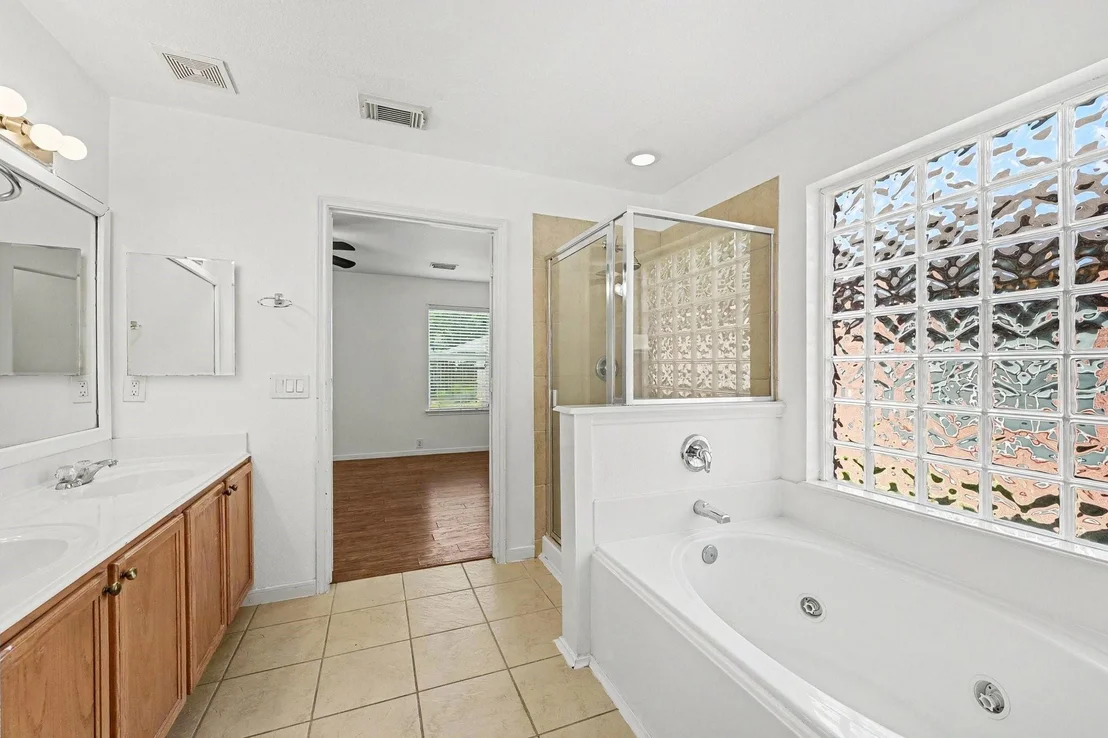 Photo of 16602 Grenada Falls Drive