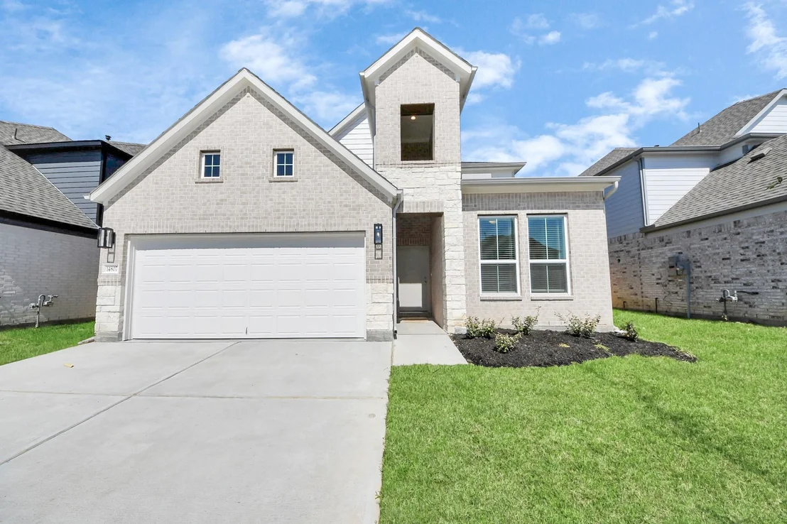 Photo of 12003 Maple Oak Drive