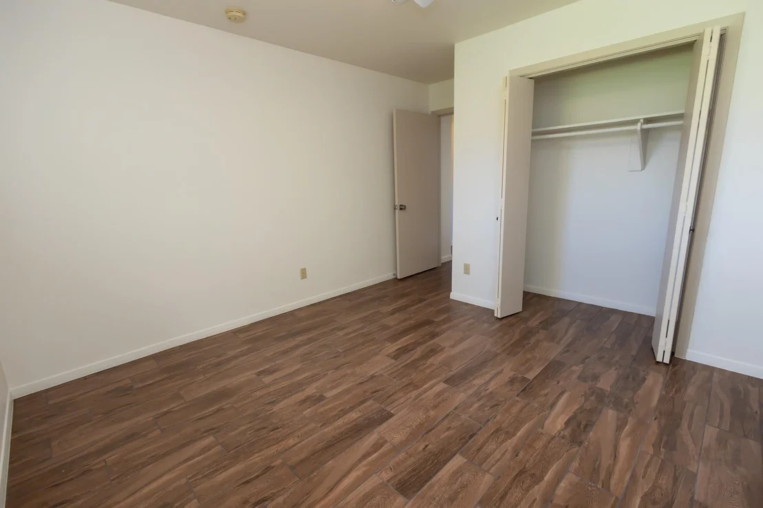 Photo of 9011 Grape Street