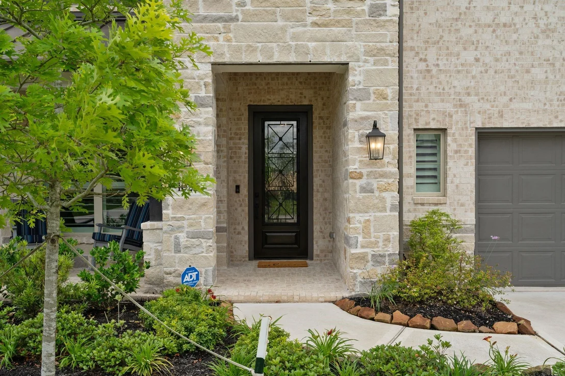 Photo of 1025 Mission River Drive