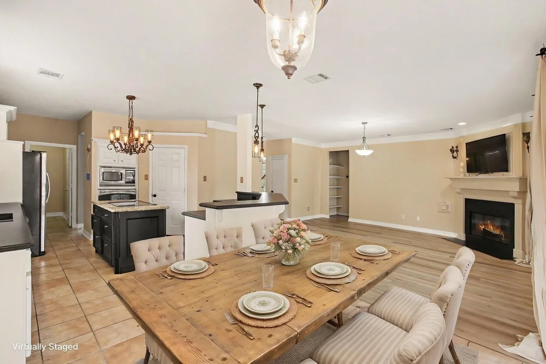 Photo of 551 Stephen F Austin Drive
