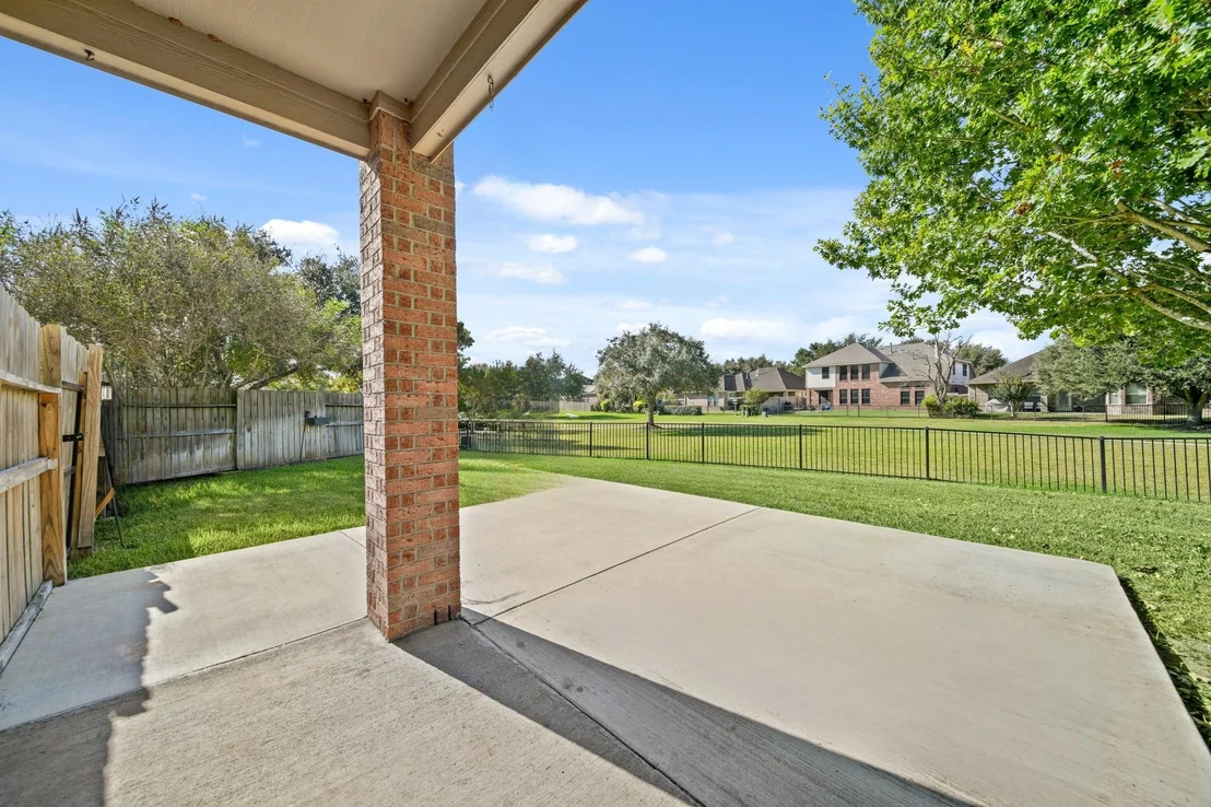 Photo of 6015 Biltmore Court