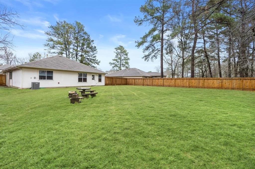 Photo of 7119 Grant Drive