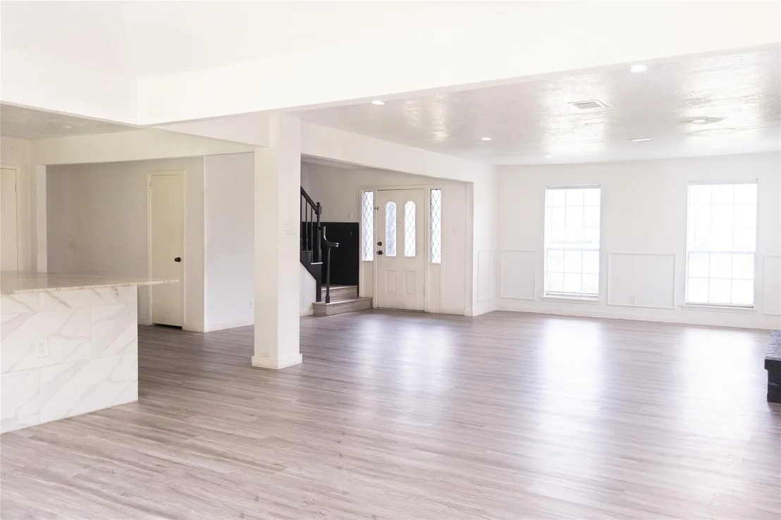 Photo of 8002 Hurst Forest Drive