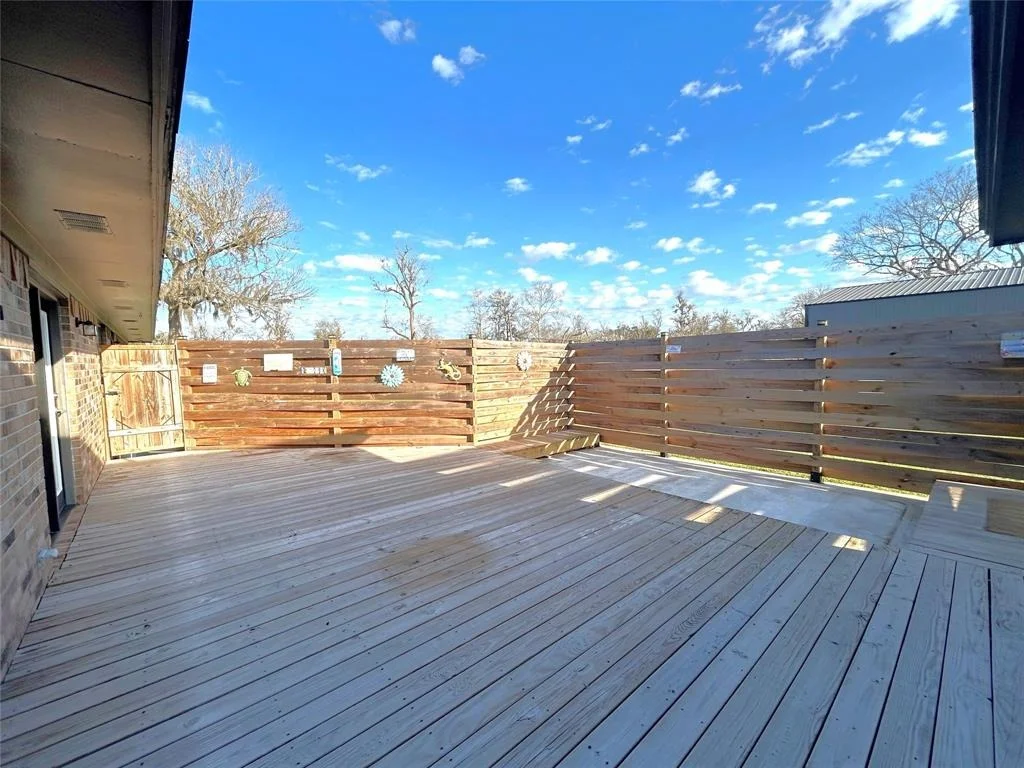 Photo of 302 Buffalo Trail