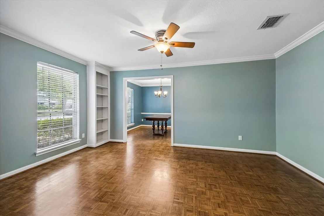 Photo of 7802 Bellerive Drive