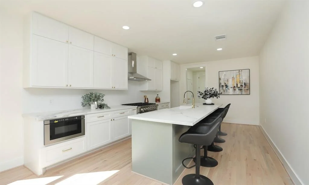 Photo of 915 Key Street