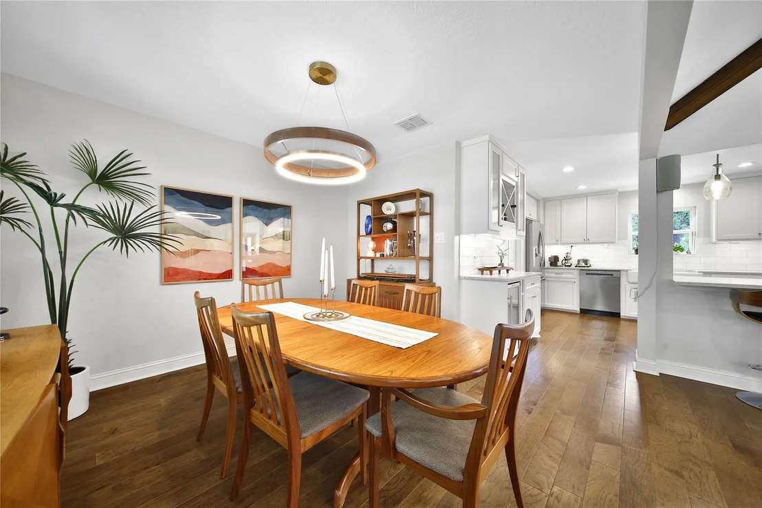 Photo of 1503 W T C Jester Boulevard