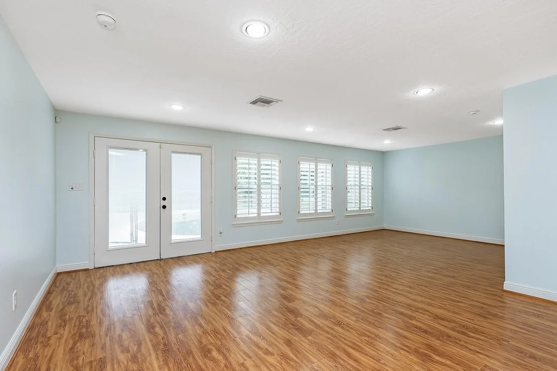 Photo of 5511 Greentree Drive Drive