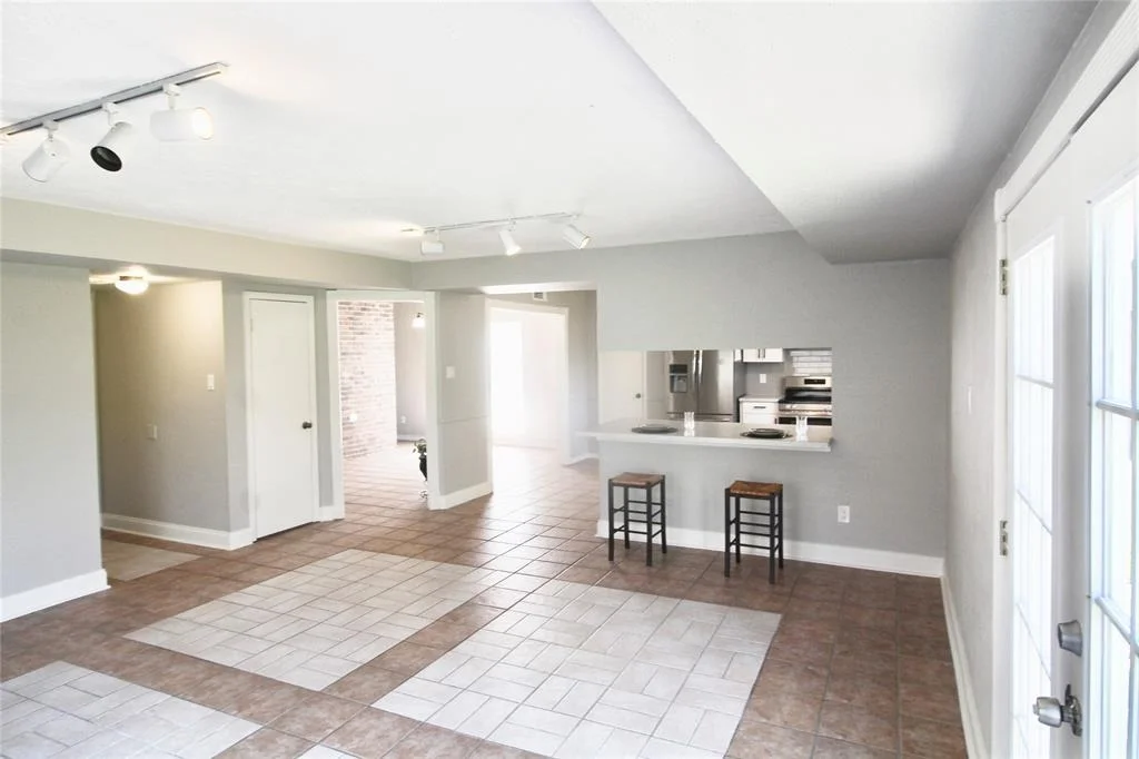 Photo of 21207 Waymare Lane