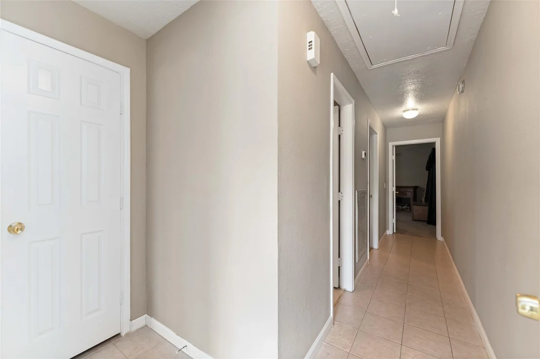 Photo of 5222 Glenvalley Drive
