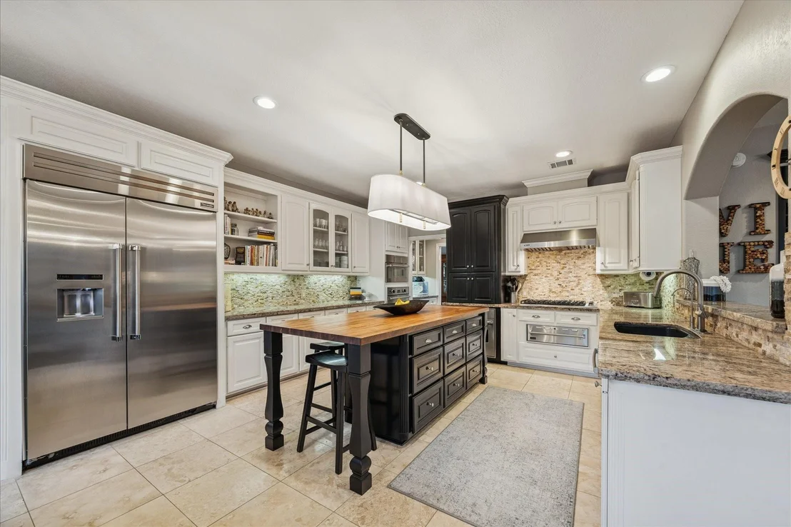 Photo of 2811 Autumn Lake Drive