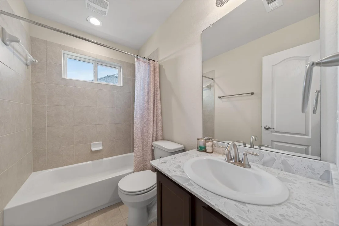 Photo of 306 Cabernet Drive