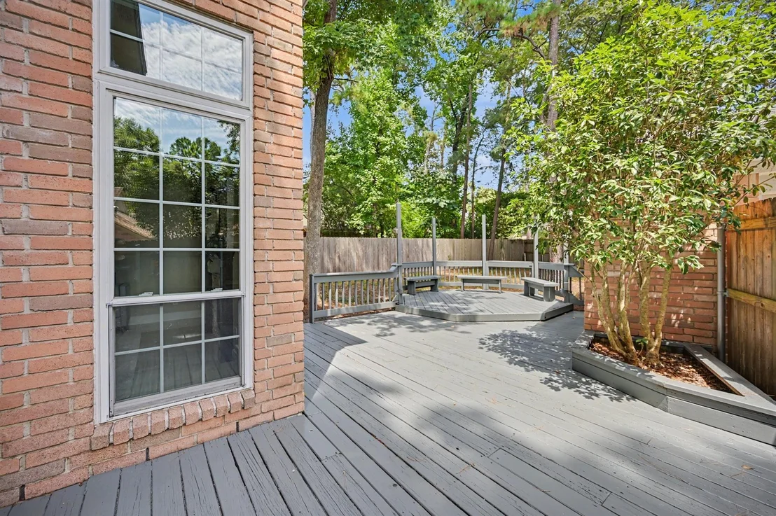 Photo of 98 Breezy Point Place