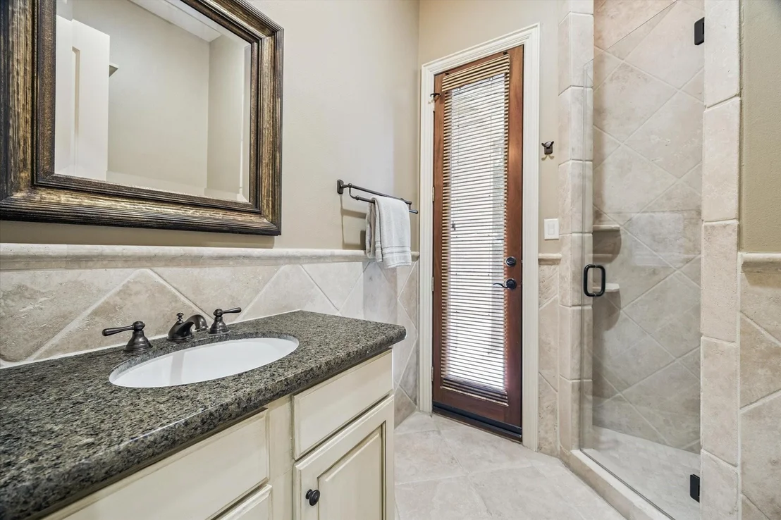 Photo of 570 Lanecrest Lane