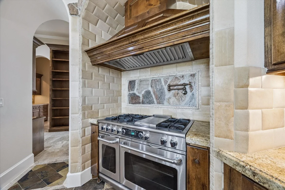 Photo of 503 Constellation Boulevard