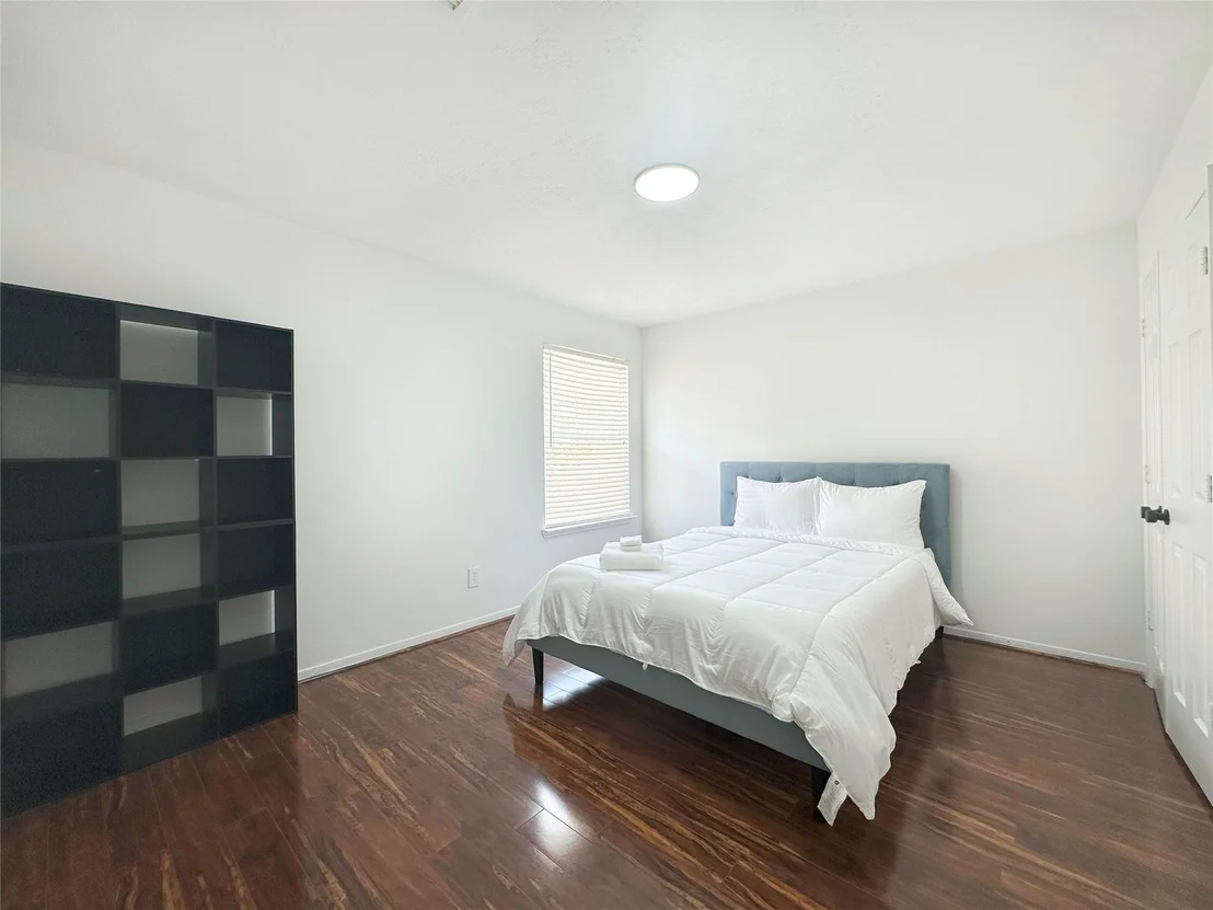 Photo of 12114 Saybrook Point Lane