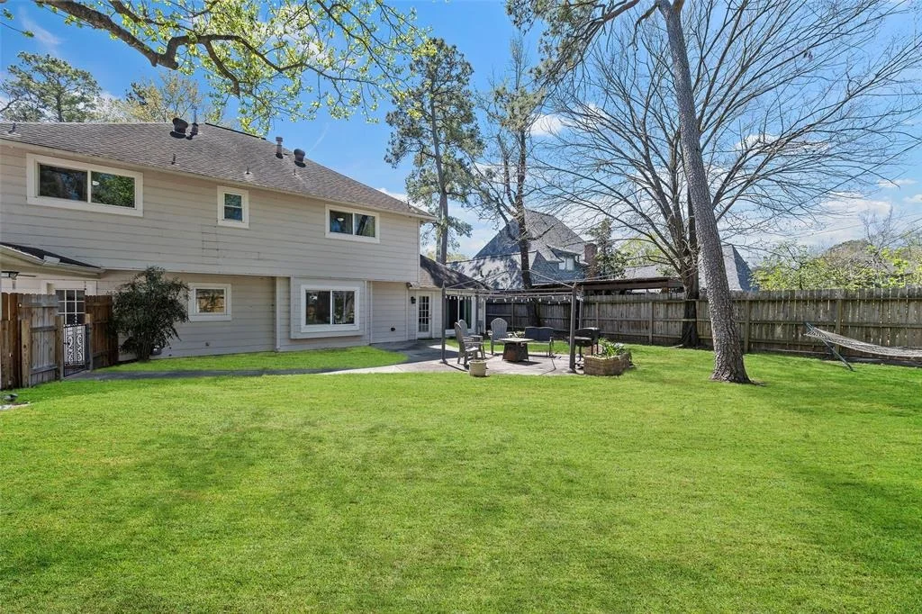 Photo of 6910 King Arthur Court