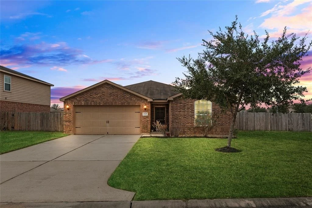 Photo of 20435 Flatiron Drive