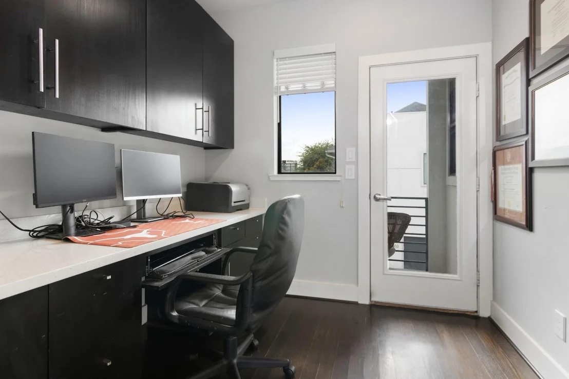 Photo of 3802 Summa Place