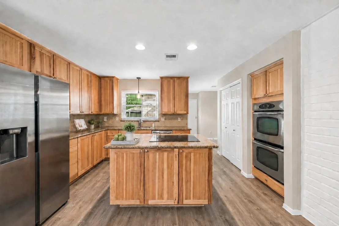 Photo of 11410 Overbrook Lane