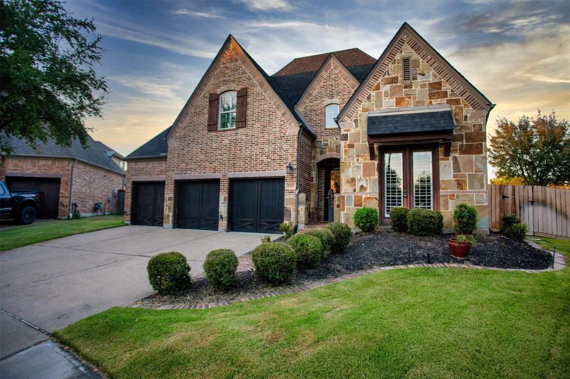 Photo of 5203 Jackson Park Lane