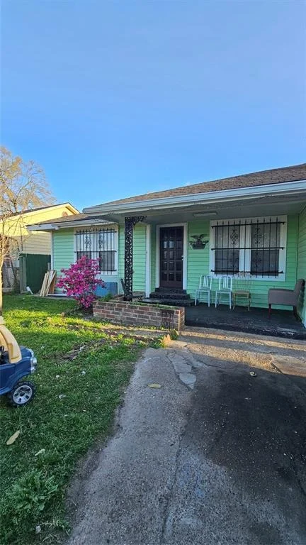Photo of 1940 Roxella Street