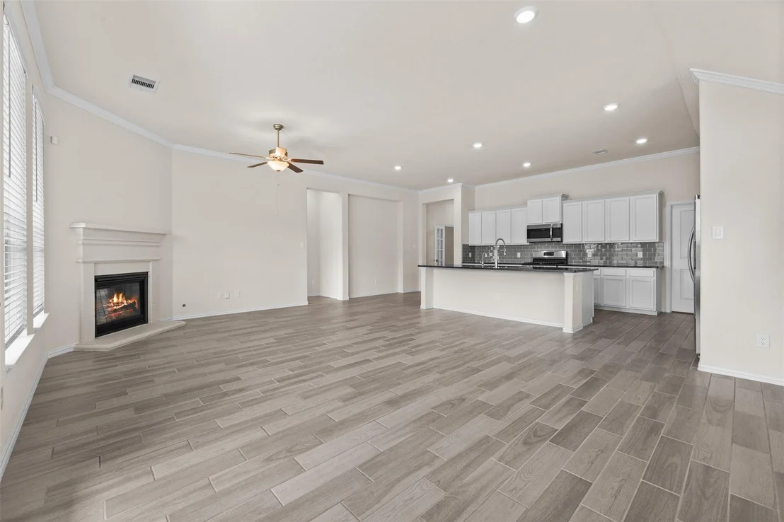 Photo of 4331 Tawny Timber Drive