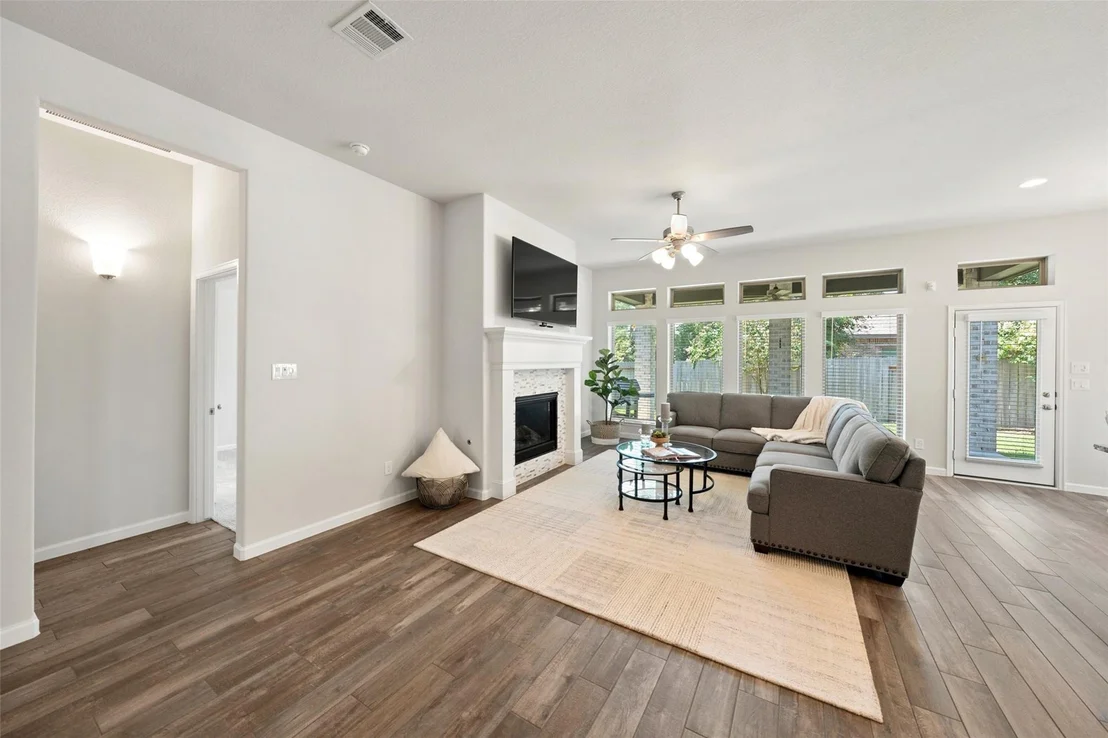 Photo of 405 Elevation Avenue