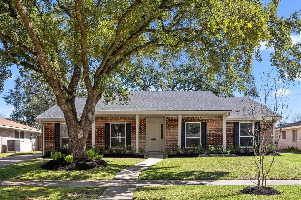 Photo of 9427 Braewick Drive