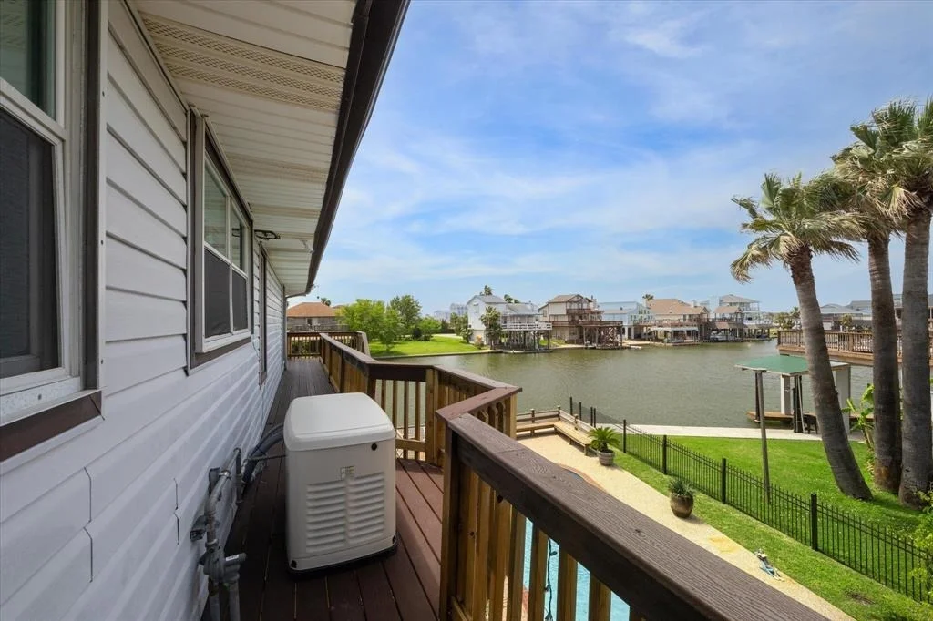 Photo of 1415 Mango Drive