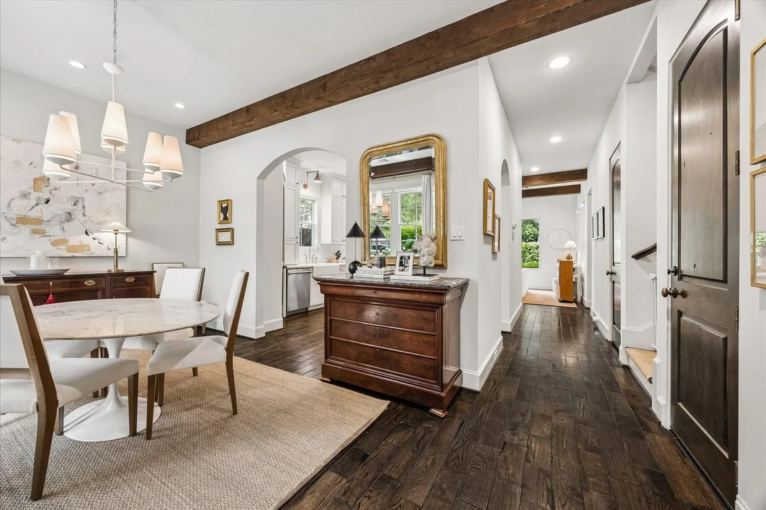 Photo of 104 Moss Street