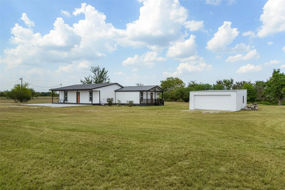 Photo of 21113 Harrison Drive