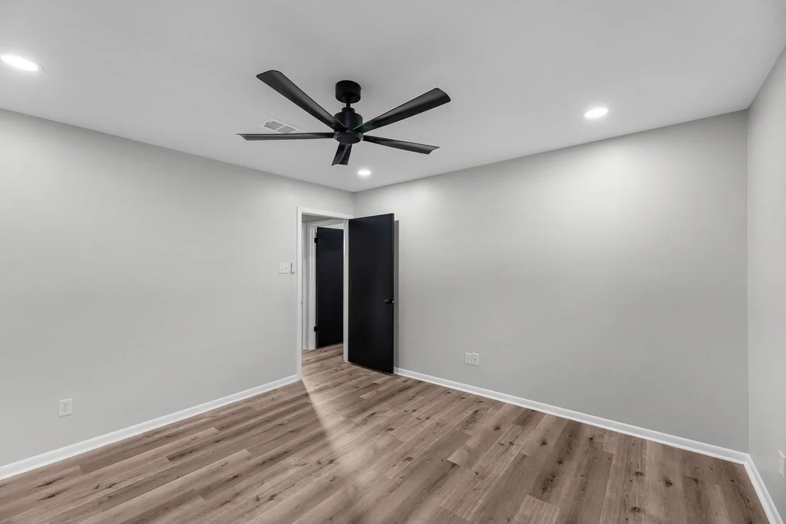 Photo of 213 Westview Drive