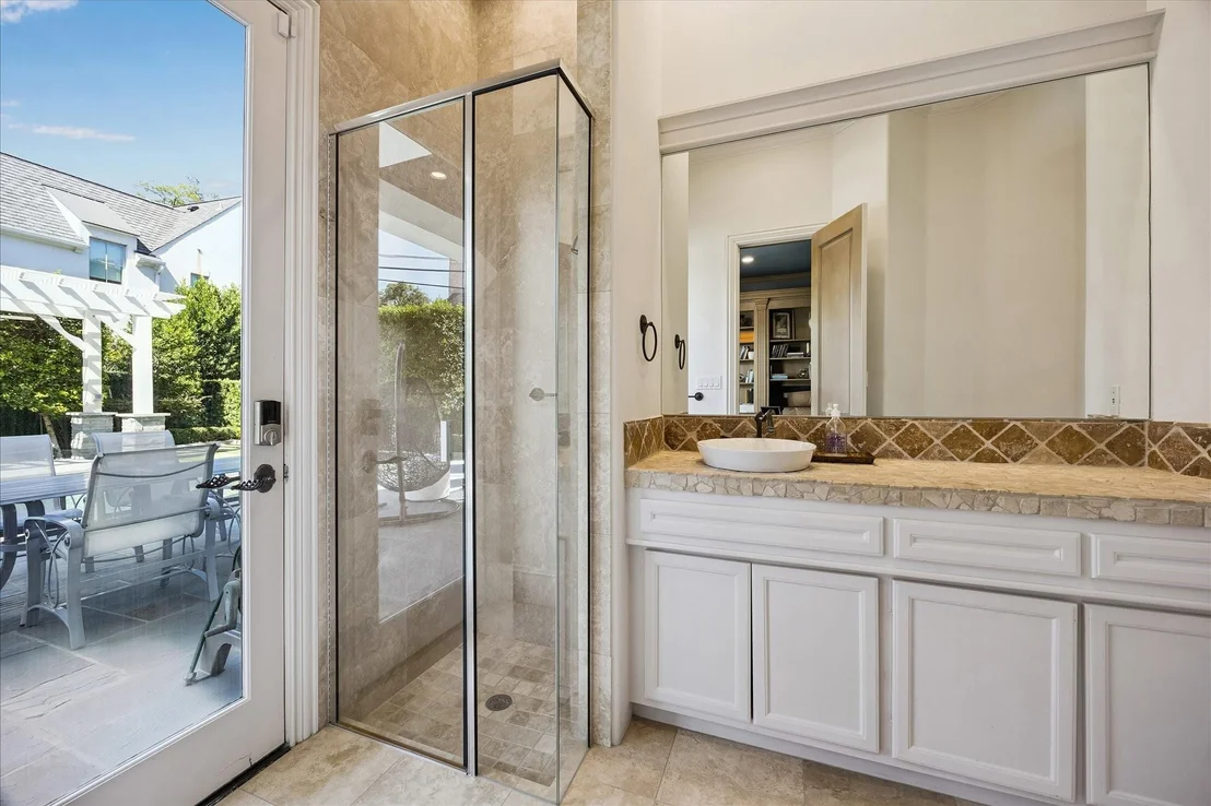 Photo of 1020 River Glynn Drive