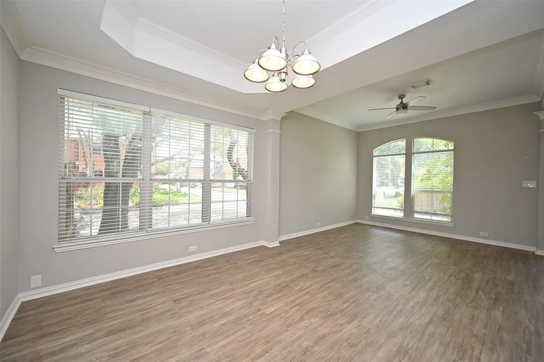 Photo of 1502 Beaconshire Road