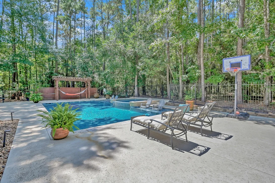 Photo of 10308 Paradise Valley