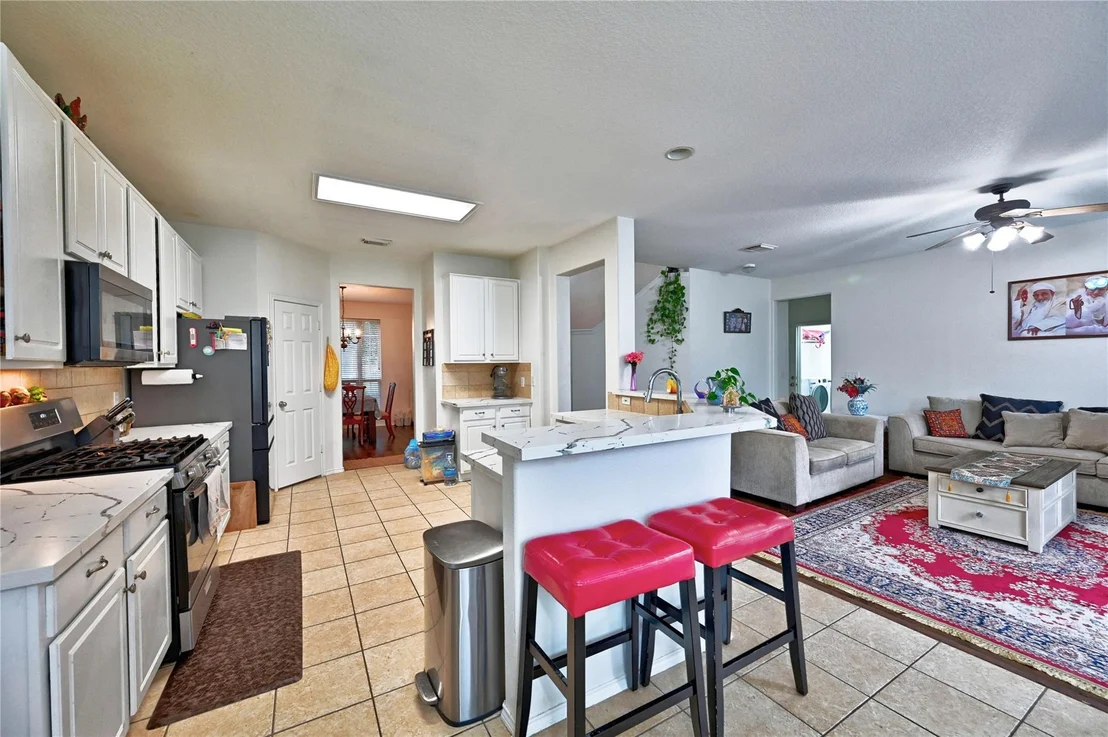 Photo of 11819 Leaf Oak Drive