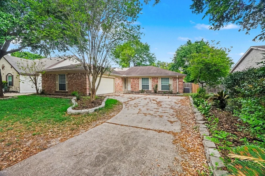 Photo of 22206 Fincastle Drive