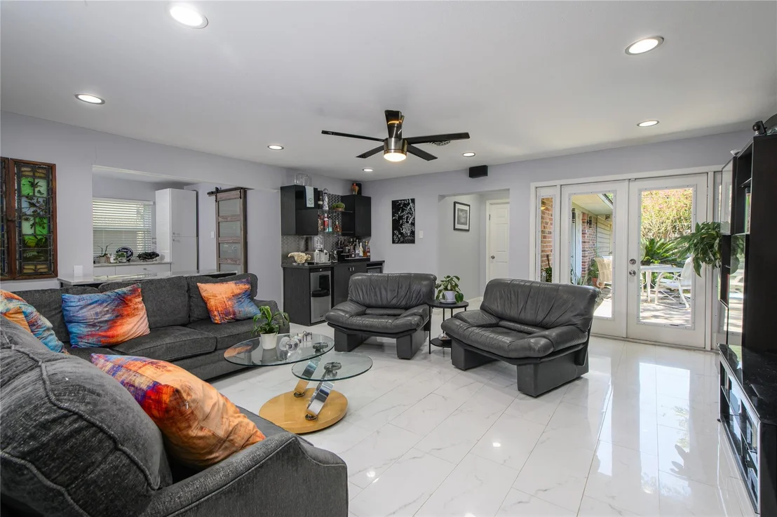 Photo of 5634 Edith Street