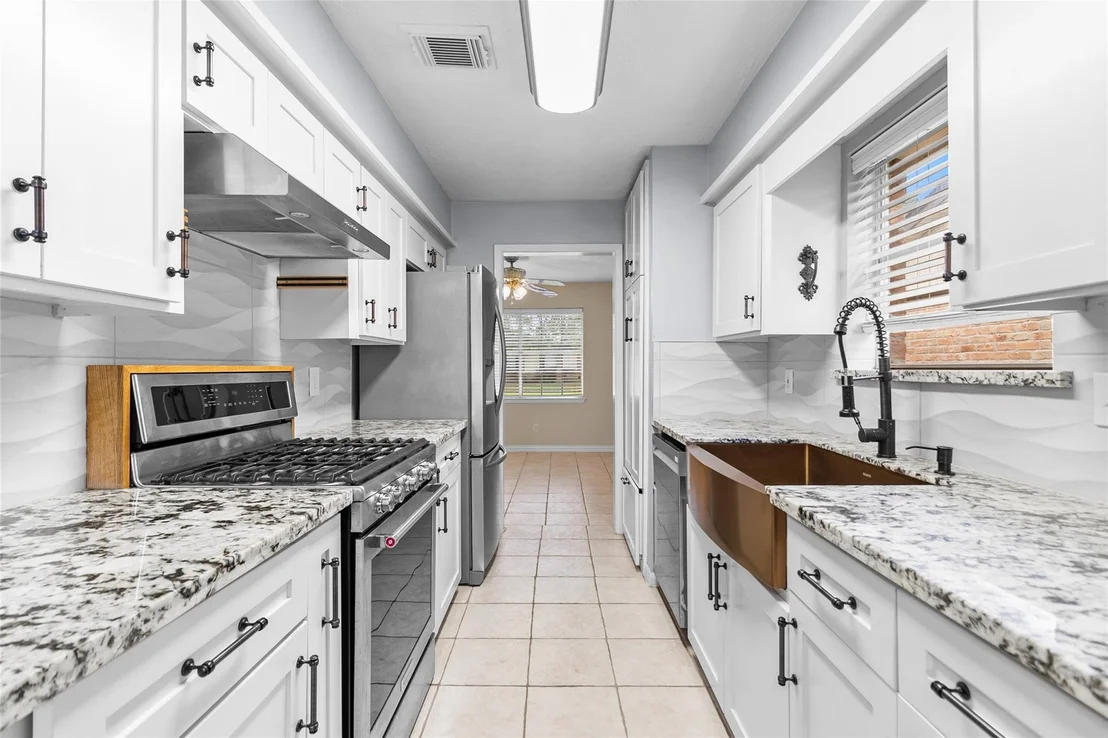 Photo of 1102 Brenda Drive