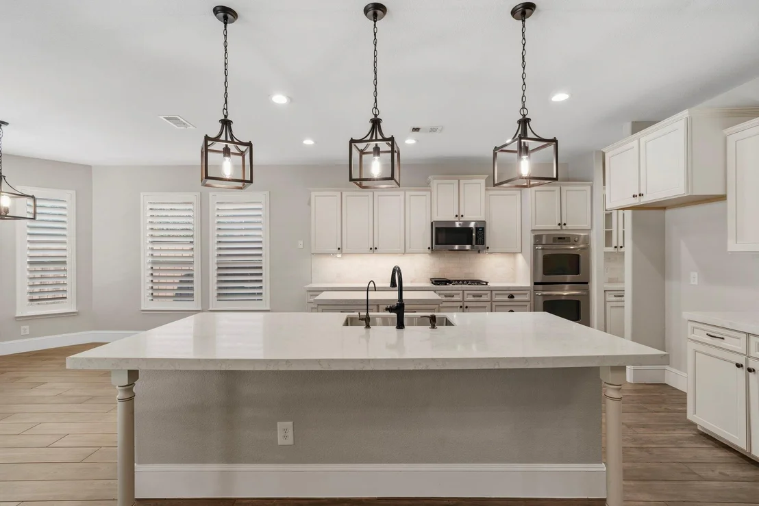 Photo of 155 W Wading Pond Circle