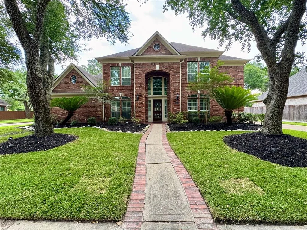 Photo of 3719 Emerald Falls Drive